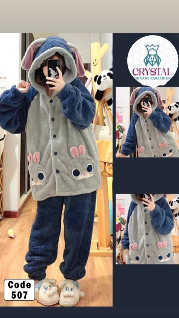 064e6be3-c053-45a1-83a1-92dfaf6bc390 تراك ارنوب ازرق