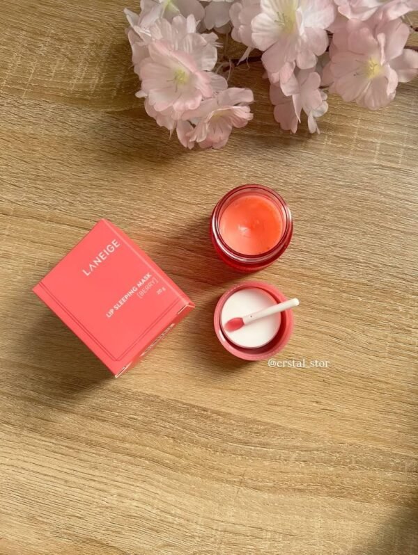 ماسك شفاه ليلي كوري