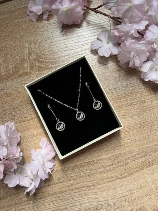 سيتات ثلاثيه