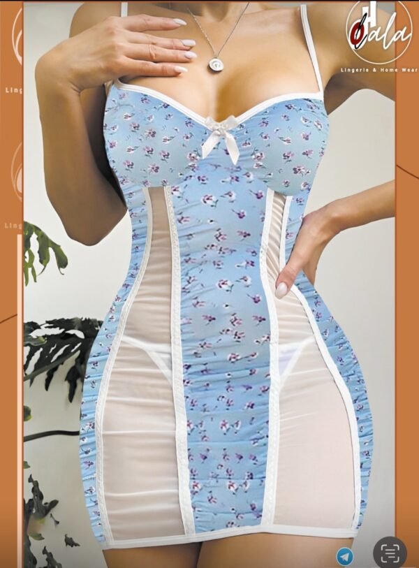 لانجري سمائي شفاف